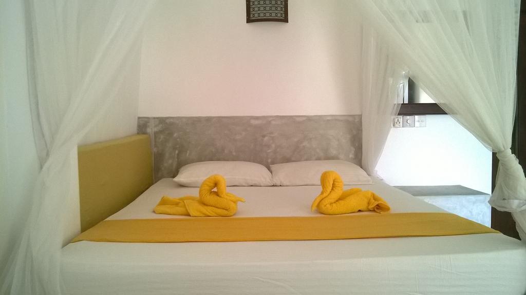 Sleepy Head Guesthouse Unawatuna Exteriör bild